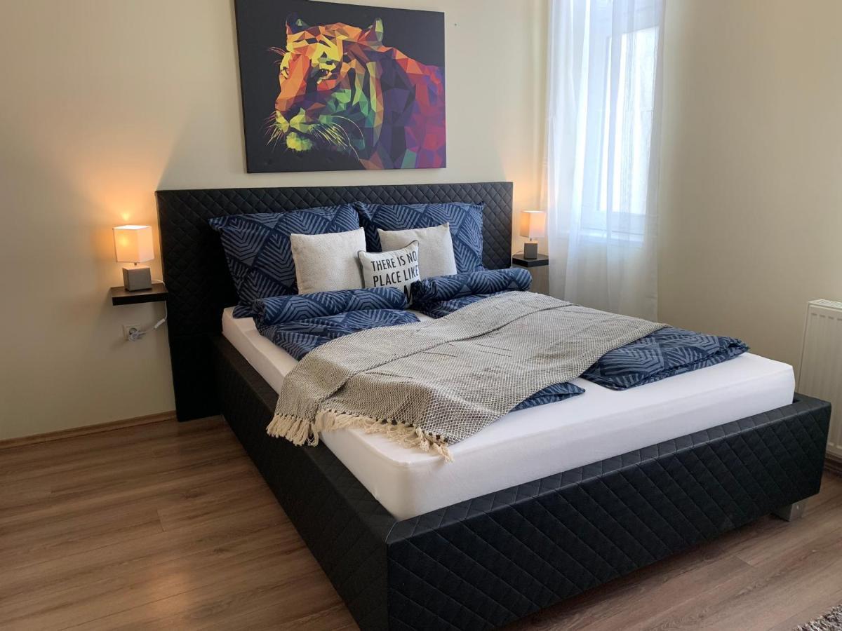 A Vendeghaz Hotel Miskolc Luaran gambar