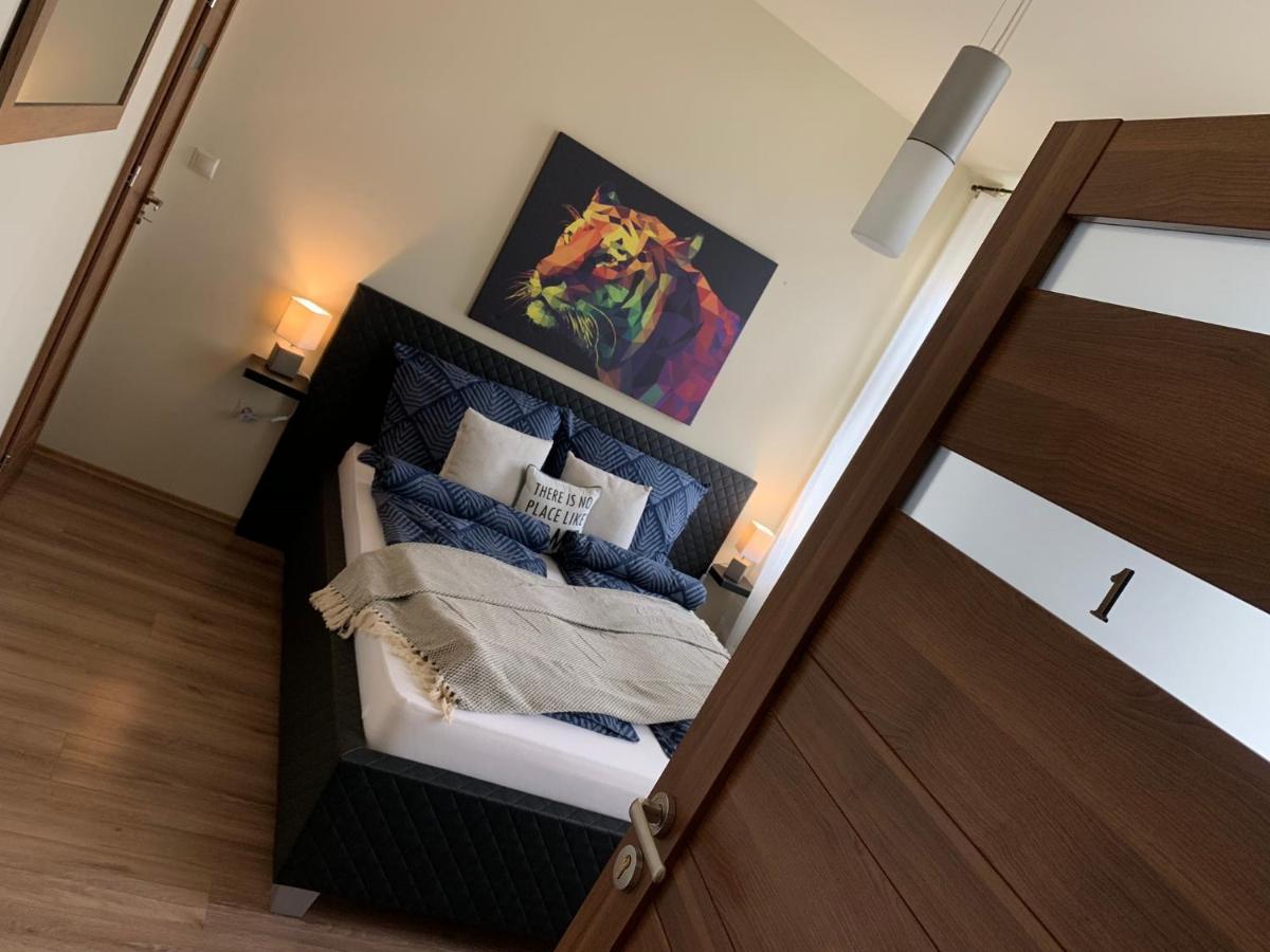 A Vendeghaz Hotel Miskolc Luaran gambar